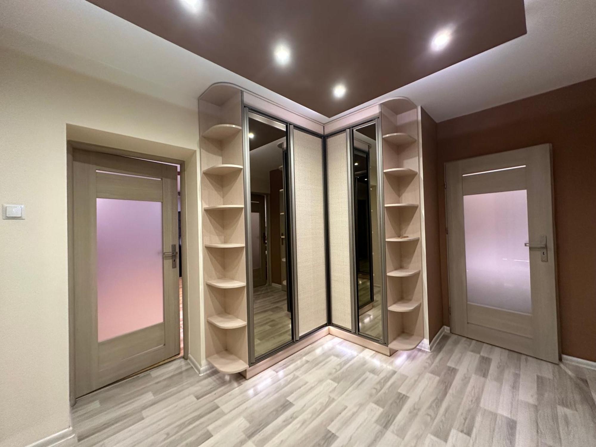 Large, Luxury Condo With Sauna Přemyšl Exteriér fotografie